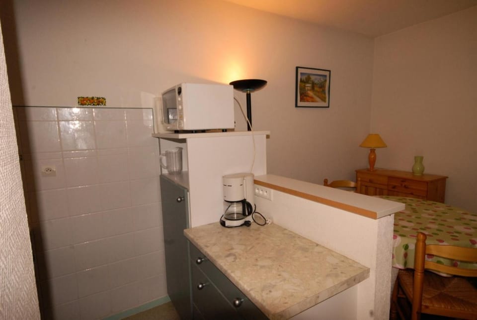 Résidence Isards - Studio pour 6 Personnes MAE-5053 Apartment in Nouvelle-Aquitaine