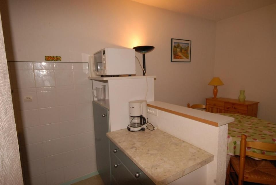 Résidence Isards - Studio pour 6 Personnes MAE-5053 Apartment in Nouvelle-Aquitaine