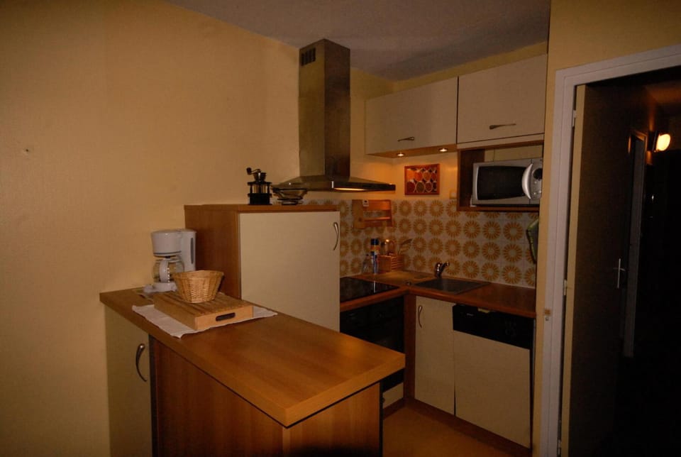 Résidence Primeveres - Studio pour 6 Personnes MAE-5083 Apartment in Nouvelle-Aquitaine