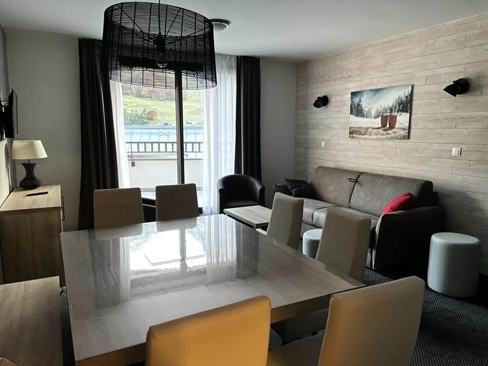 Résidence Le Portillo - Piscine - Studio pour 8 Personnes MAE-5133 Apartment in Nouvelle-Aquitaine