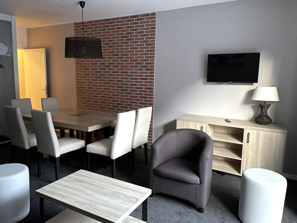 Résidence Le Portillo - Piscine - Studio pour 8 Personnes MAE-5133 Apartment in Nouvelle-Aquitaine