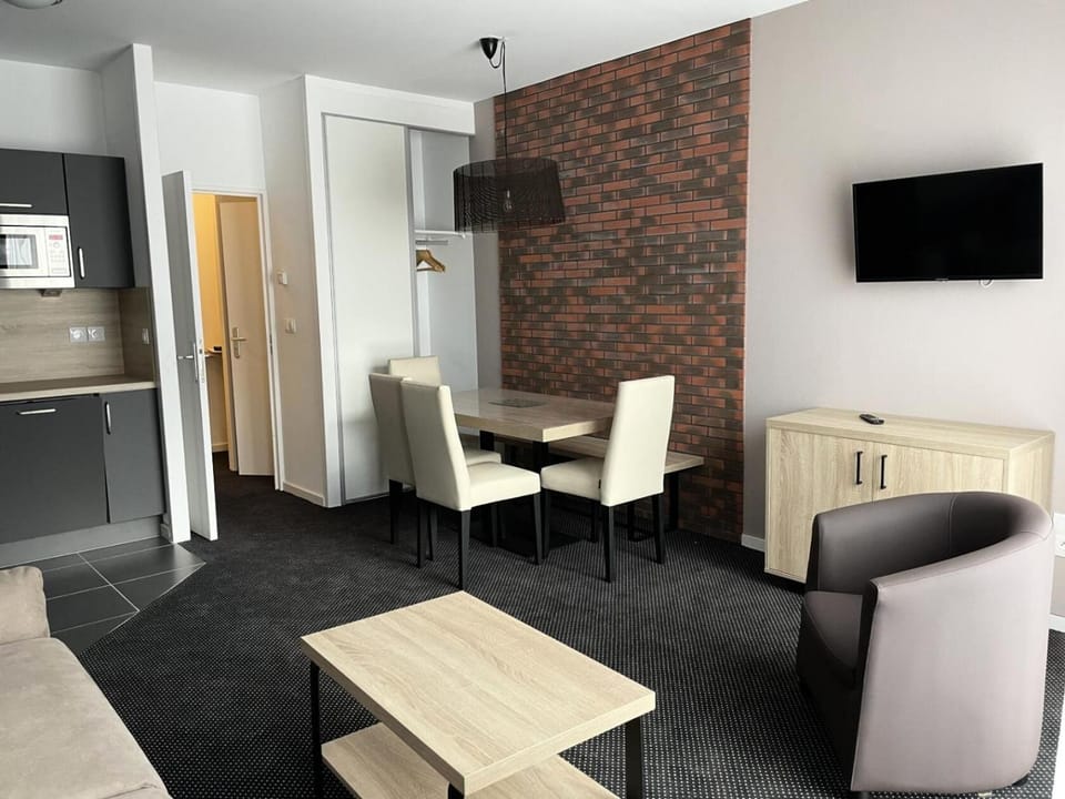 Résidence Le Portillo - Piscine - Studio pour 6 Personnes MAE-5183 Apartment in Nouvelle-Aquitaine