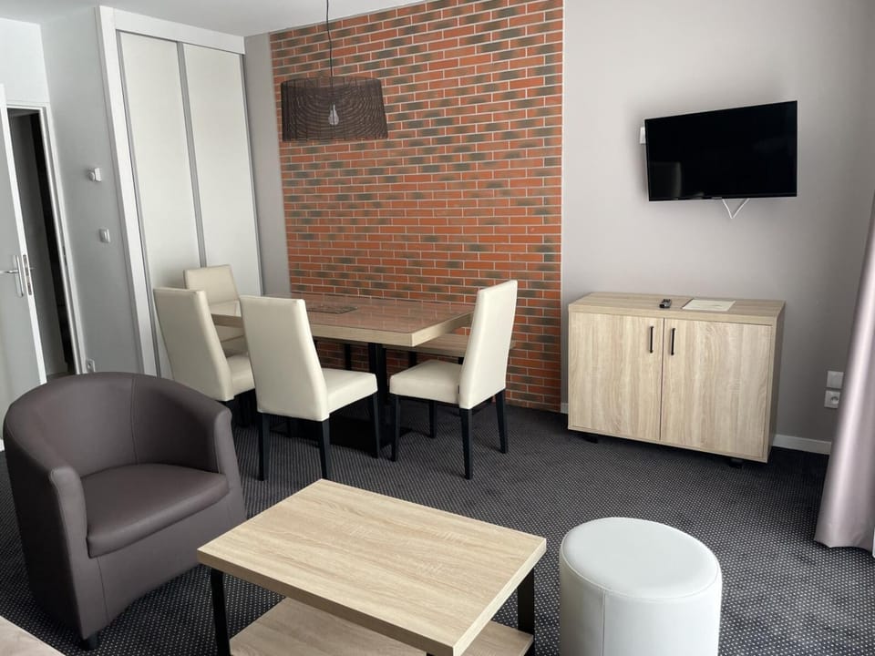 Résidence Le Portillo - Piscine - Studio pour 6 Personnes MAE-5263 Apartment in Nouvelle-Aquitaine