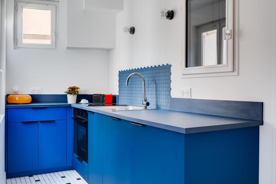 Kitchen or kitchenette, Communal kitchen, stove, stove, kitchen, kitchen