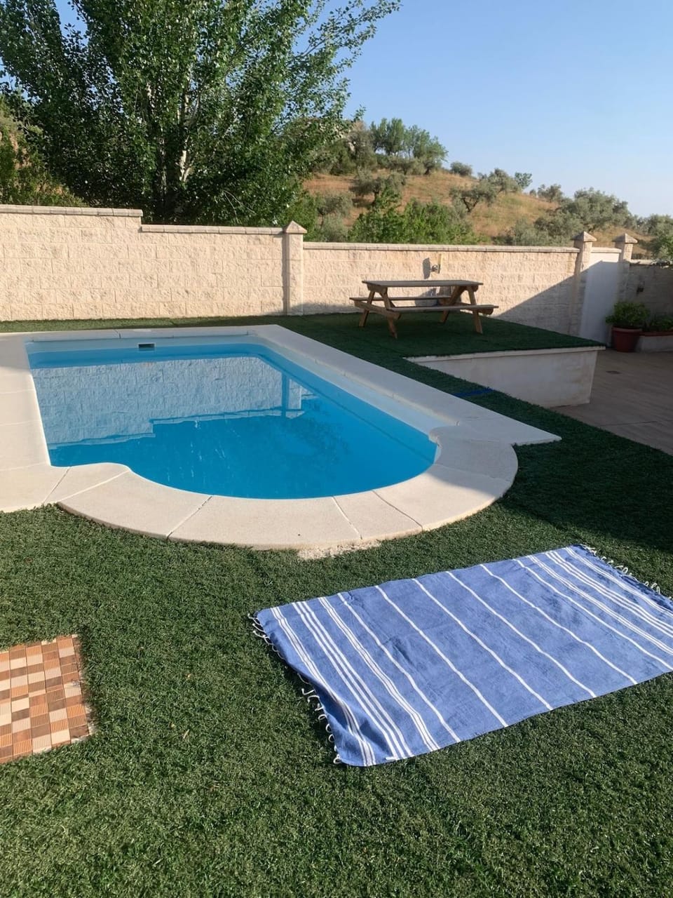 Casa abuhardillada con piscina y chimenea House in Andalusia