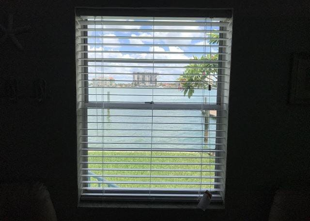 Beach Condo With Heated Pool - Waterfront View, Steps to Sand - Coral Resort C-2 Resort in Clearwater Beach