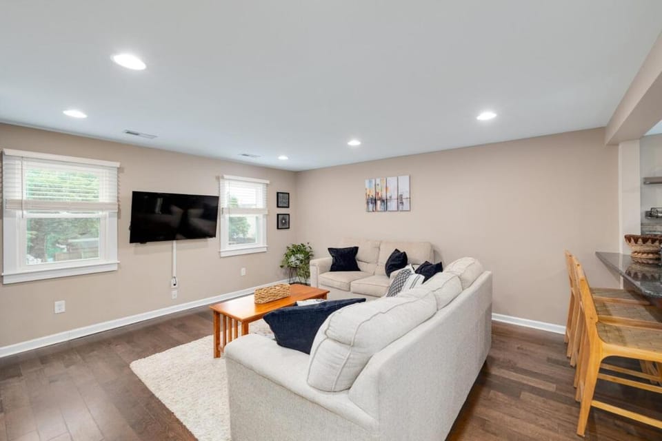 TV and multimedia, Living room