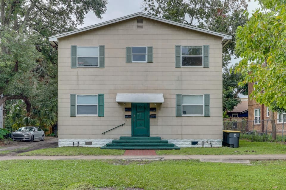 Walk to King Street Eats! Condo in Jacksonville House in Jacksonville