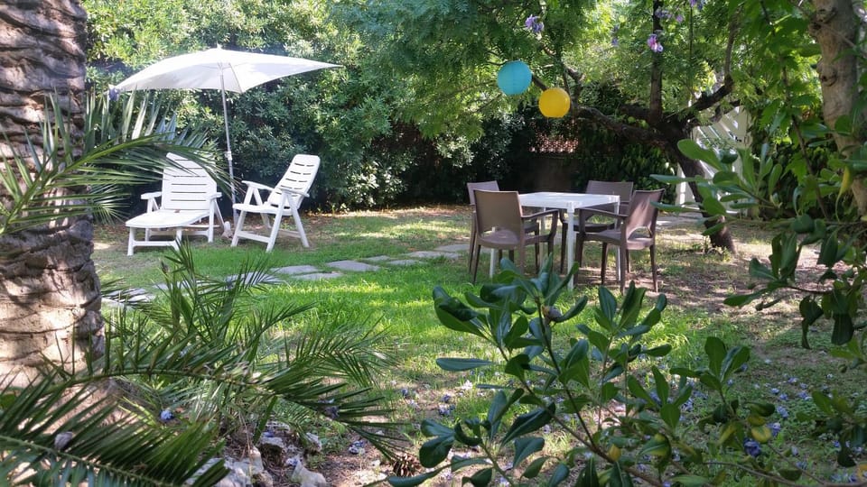Garden, Garden