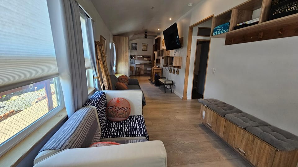 Modern Charming Steps From Downtown Family Friendly Gated Private Driveway Parking Conventions,Petco Park,Rady Shell, Gaslamp, Beaches, Zoo,Balboa Park House in San Diego