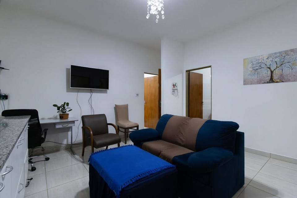 Espaço Home Office Corporativo Beija Flores House in Ribeirão Preto