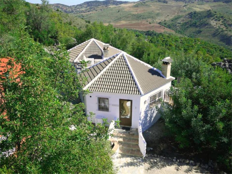 Property building, Natural landscape, Mountain view