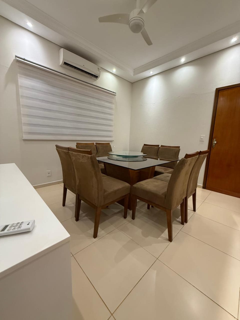 Sua casa em Orlândia House in State of São Paulo