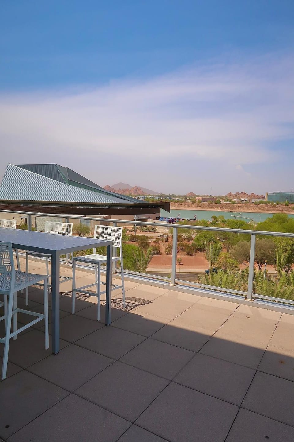 Balcony/Terrace, Mountain view