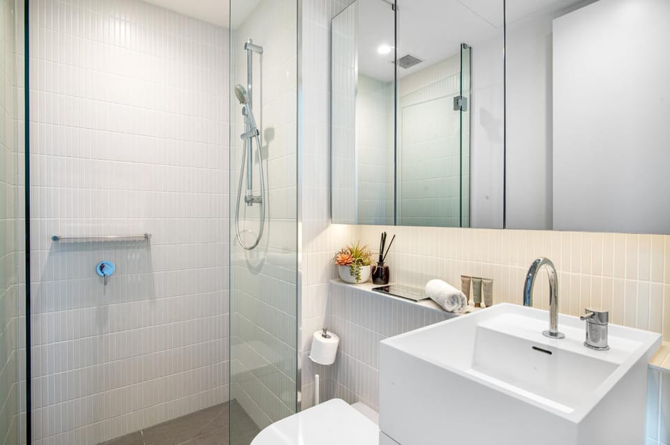 Stylish City Apartment with Expanding City Views Apartment in Southbank