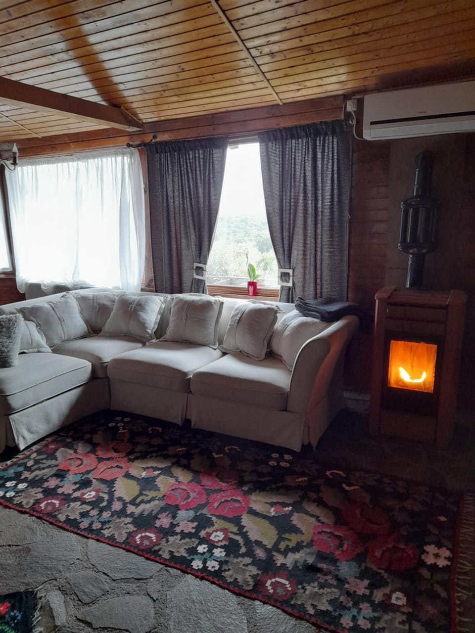 Seating area