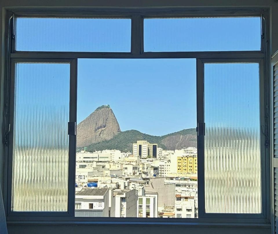 Beautiful Studio with View of Sugarloaf Mountain Apartment in Santa Teresa