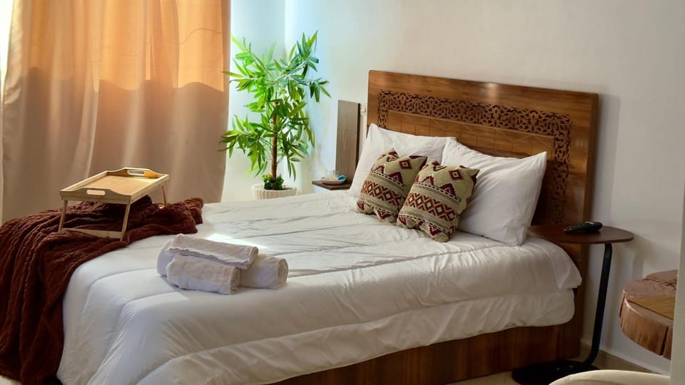 Charming City Retreat in Agdal - Walk to Train Station Apartment in Rabat