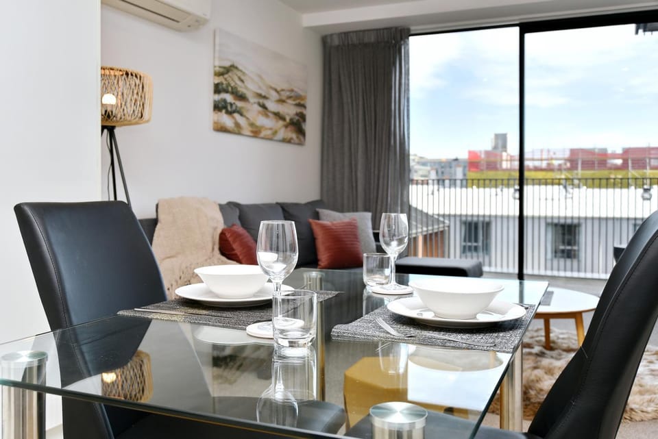 Balcony/Terrace, Living room, Seating area, Dining area