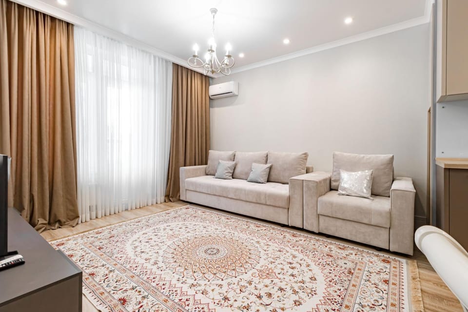 TV and multimedia, Seating area, air conditioner