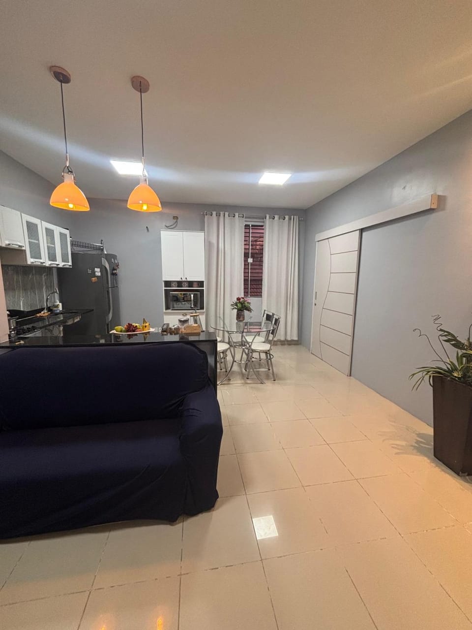 Casa com garagem e 2 quartos Apartment in Belém