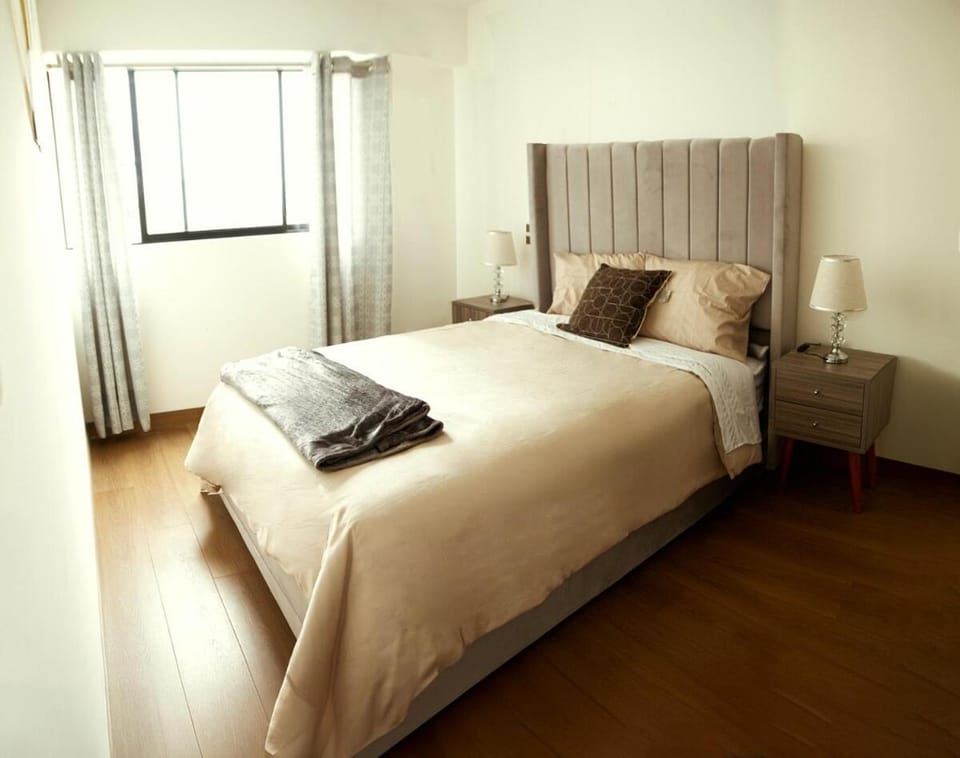 Charming San Isidro Stay Apartment in Lince