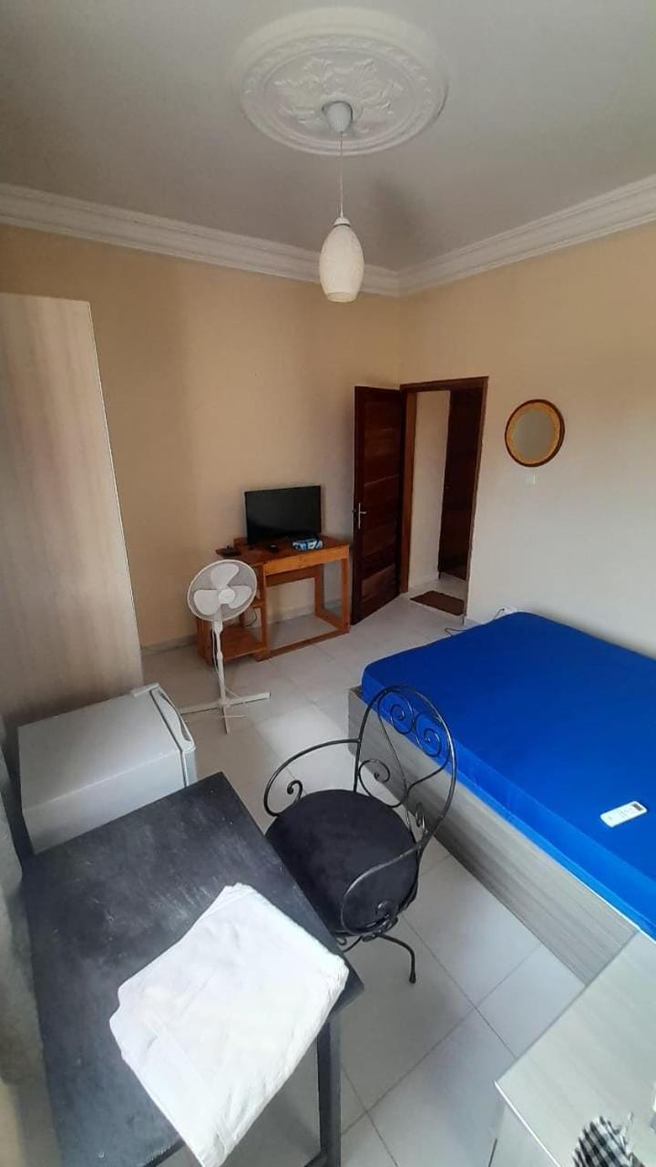 Residence hadja Emeraude Apartment in Dakar