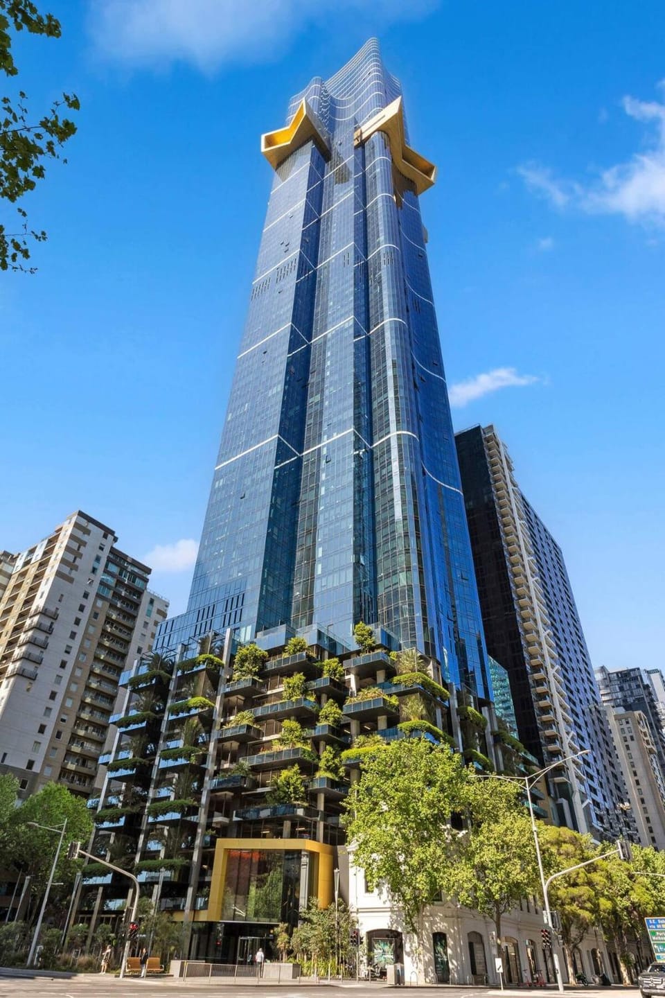 Property building, Day, City view