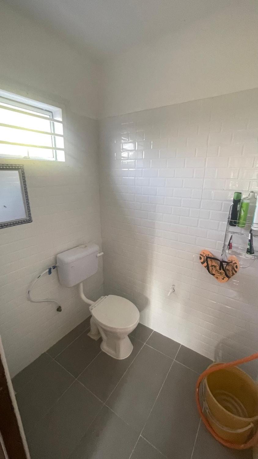 Toilet, bidet
