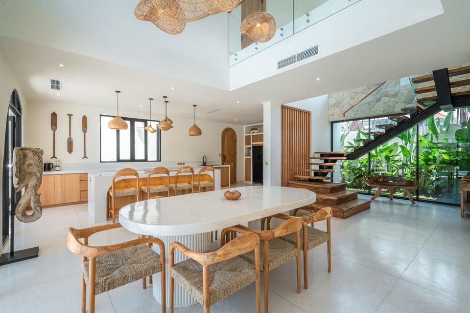 Bimini - Luxury 4BR Private Pool Villa in Canggu with Jacuzzi Villa in North Kuta