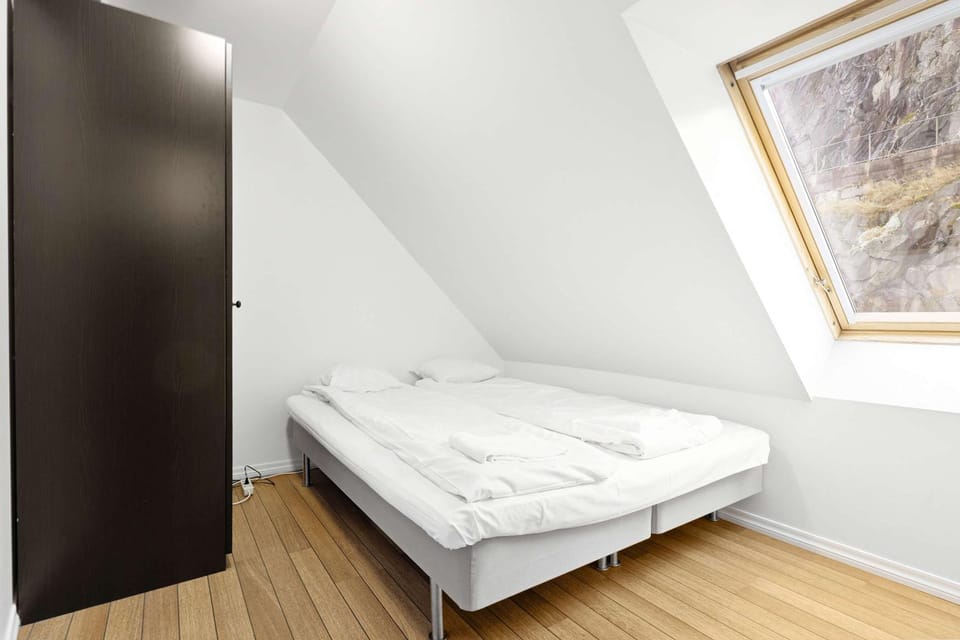 L1SB18 - Central 2BR Hideaway Apartment in Bergen