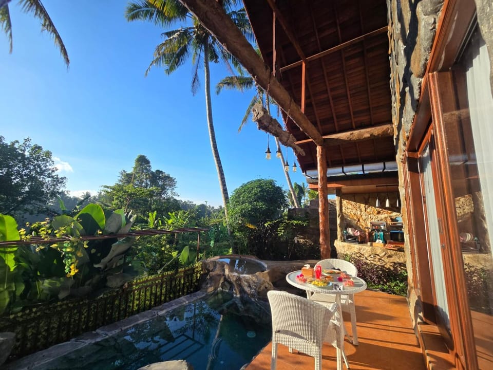 Royal Kemani Unique Villa - Ubud Country Side Villa in Blahbatuh