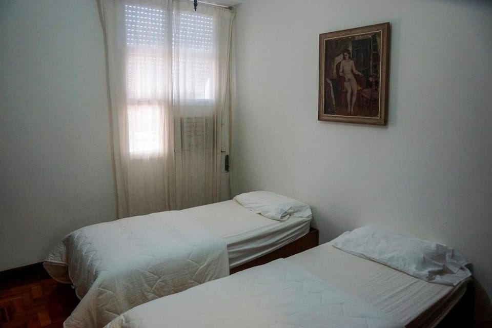 Ipanema maravilhoso coladinho a praia charmosa Apartment in Rio de Janeiro
