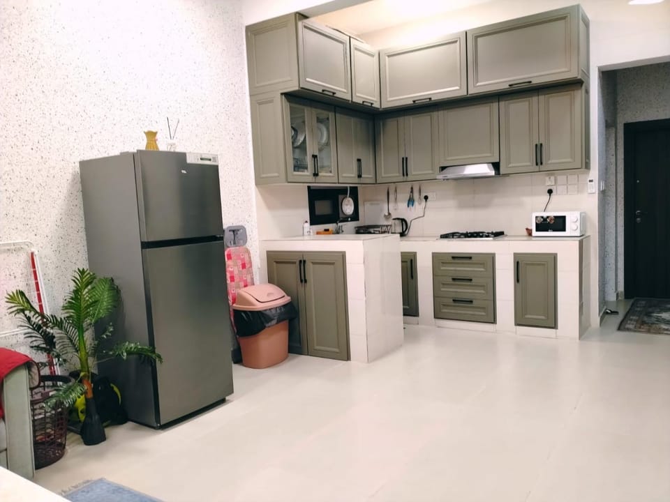 microwave, oven, kitchen