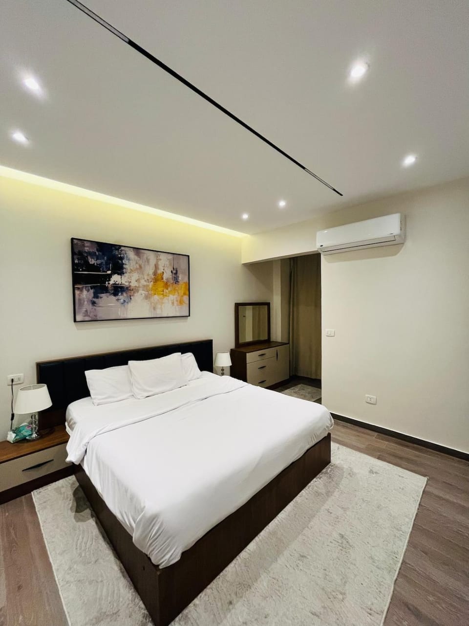 Bed, TV and multimedia, Bedroom, air conditioner