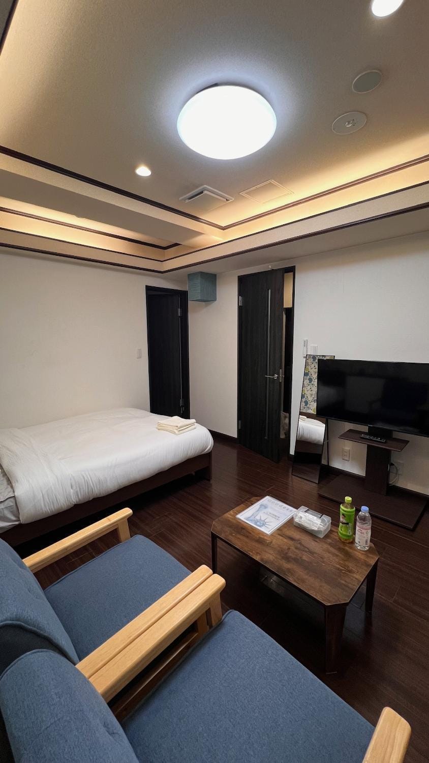 Photo of the whole room