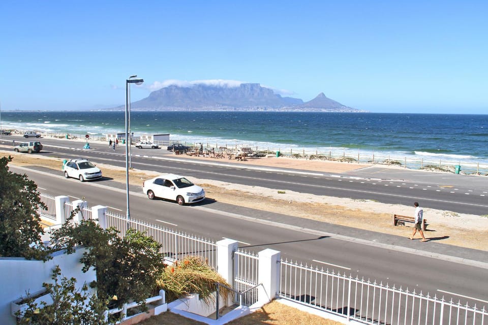 Balcony/Terrace, Balcony/Terrace, Beach, Mountain view, Mountain view, Sea view, Sea view