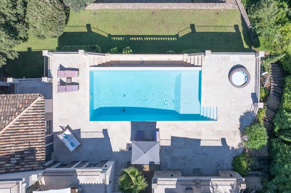 Patio, Day, Bird's eye view, Garden, Garden view, Pool view, Swimming pool, sunbed