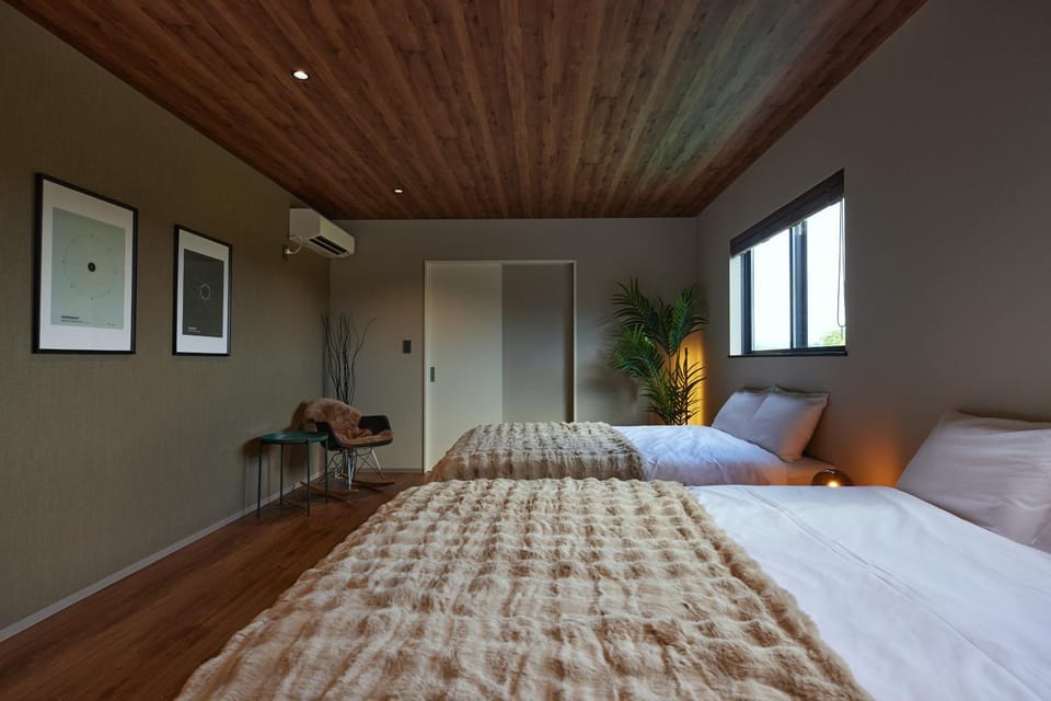 POOL VILLA 莉-rei- House in Shiga, Japan