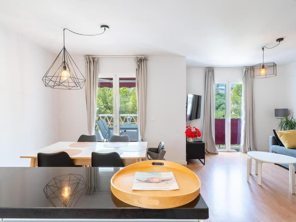 3 Bedrooms in TownHouse near Burriana Beach House in Nerja
