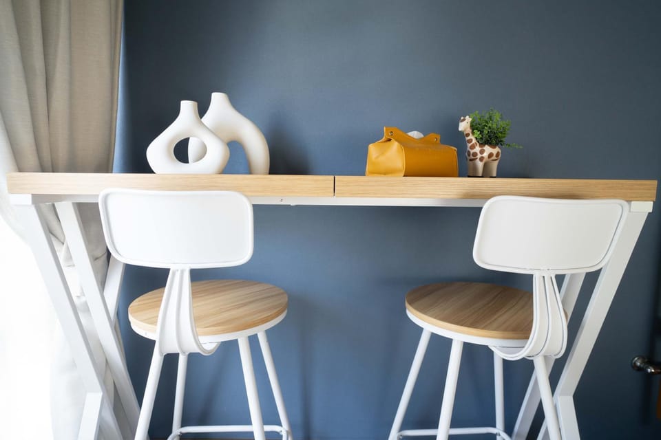 Dining area, Bedroom