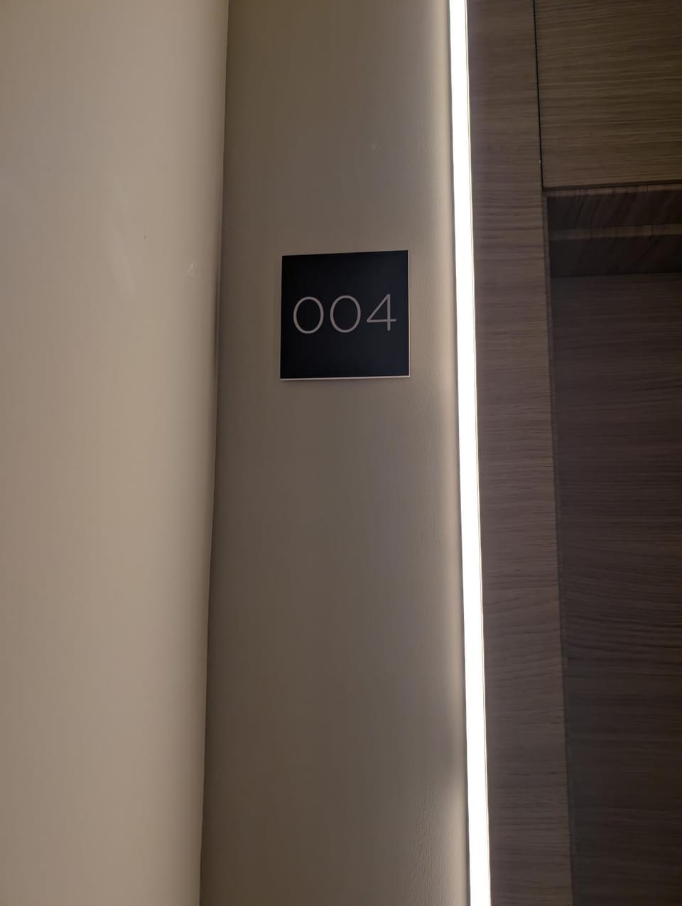 Logo/Certificate/Sign