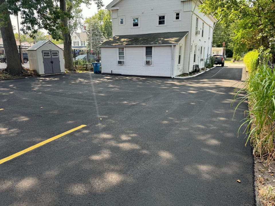 Gem 1 Downtown Willoughby Historic District Apartment in Willoughby