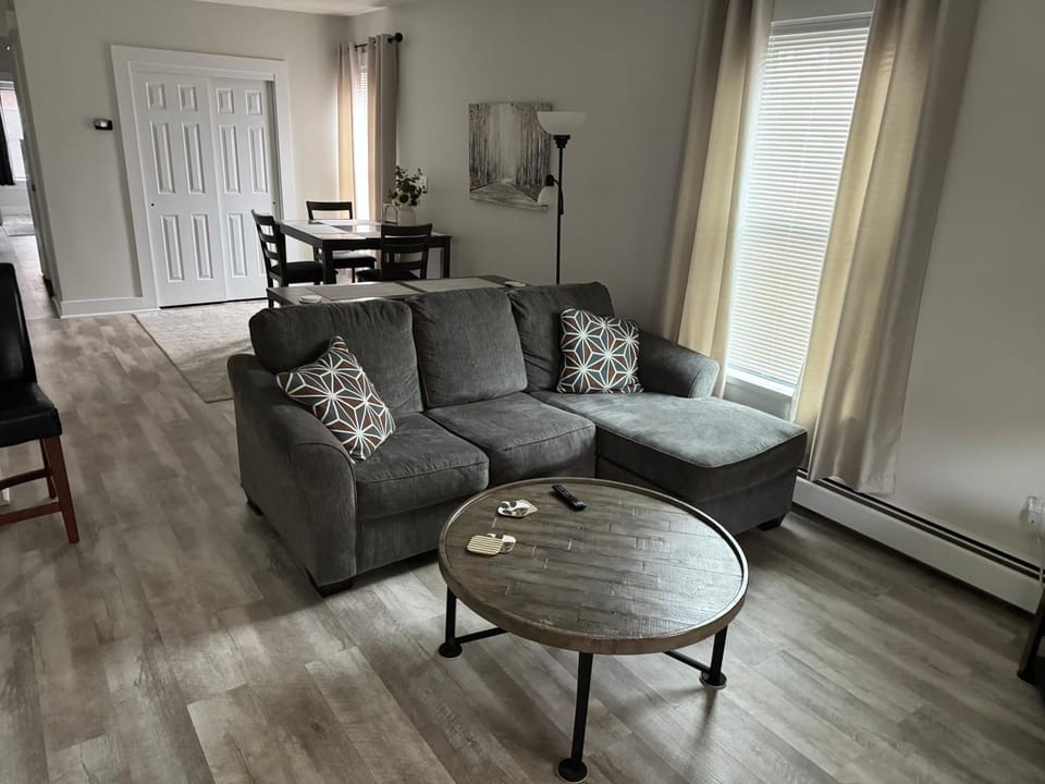 Gem 1 Downtown Willoughby Historic District Apartment in Willoughby