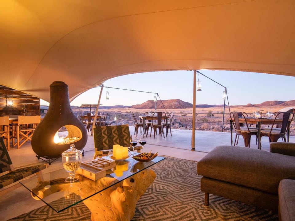 Balcony/Terrace, Lounge or bar