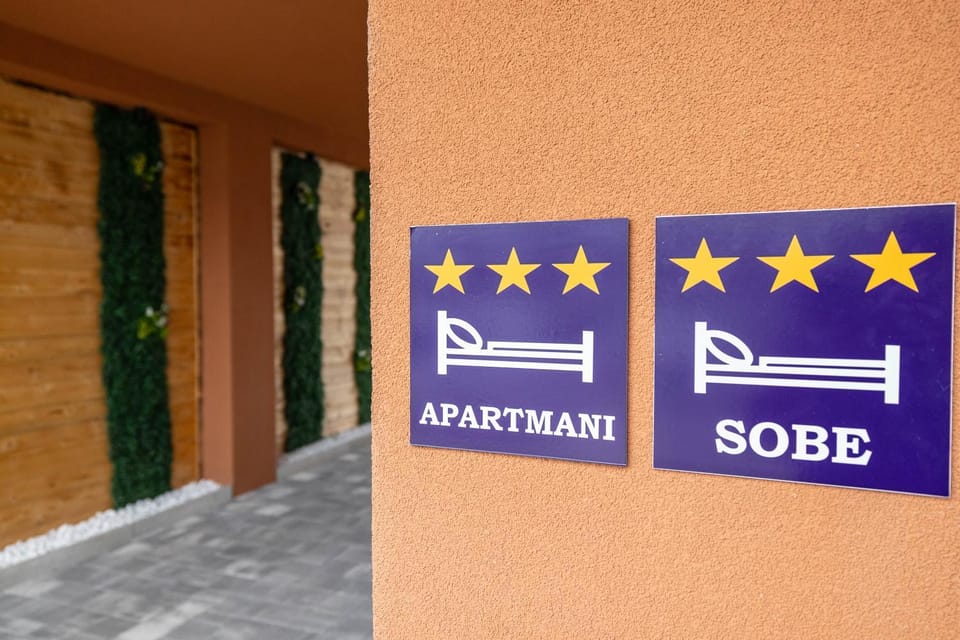 Apartmani i sobe Kralj Zvonimir Apartment in Brod-Posavina County, Croatia