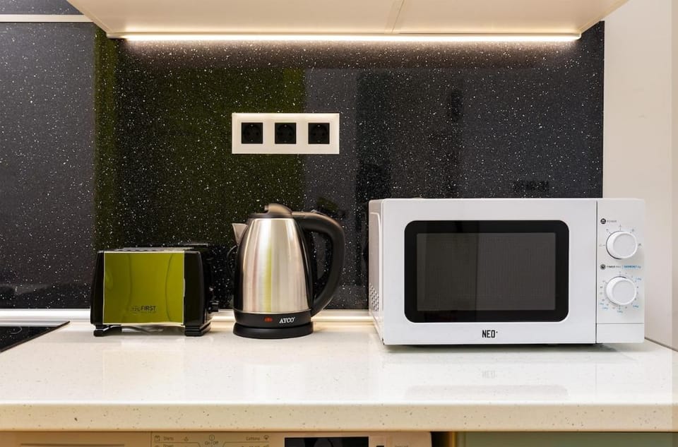 Coffee/tea facilities, Kitchen or kitchenette, minibar, toaster