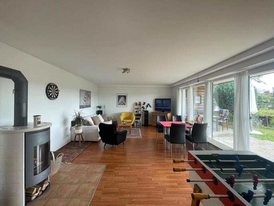 Sehr schöne neu renovierte Ferienwohnung Spechthöhle Apartment in Hochtaunuskreis