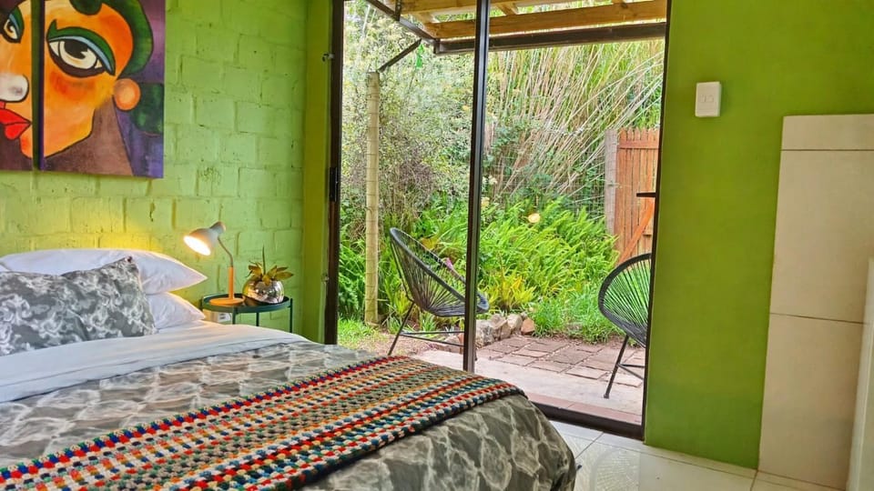 Bedroom, Garden view