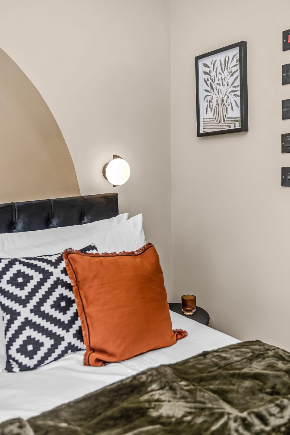 Bed, Decorative detail